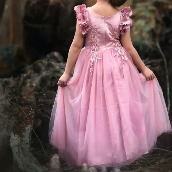 Trish Scully Bianca Gown in Rose, Size 4, Lace, Tulle , Formal, Floor Length - Picture 2 of 11